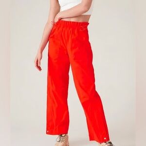 Athleta Vibrant Red Women's Pants